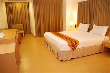 Imagen general del Hotel Three Seasons Place. Foto 2