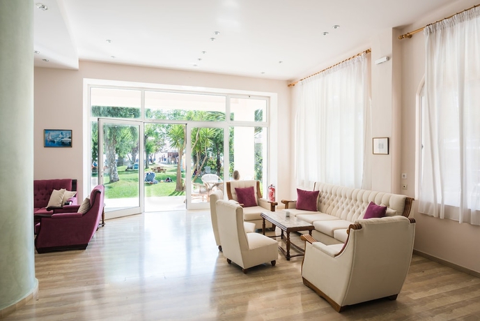 Imagen general del Hotel Three Stars Beach. Foto 1