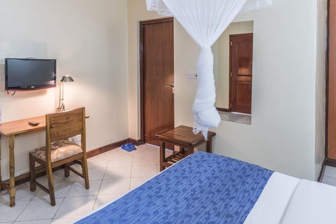 Imagen de la habitación del Hotel Three Steers. Foto 9