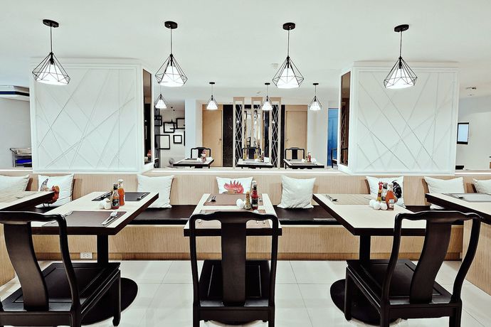 Imagen del bar/restaurante del Hotel Three Sukhumvit. Foto 5