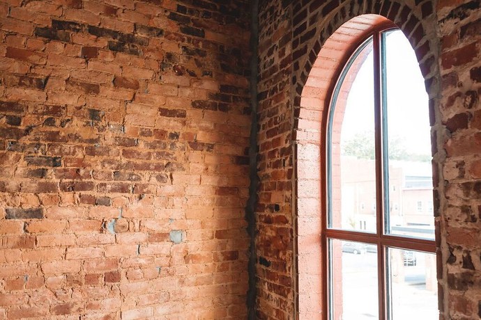 Imagen de los interiores del Hotel Three Trails. Foto 17