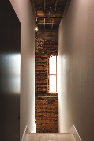 Imagen de los interiores del Hotel Three Trails. Foto 19