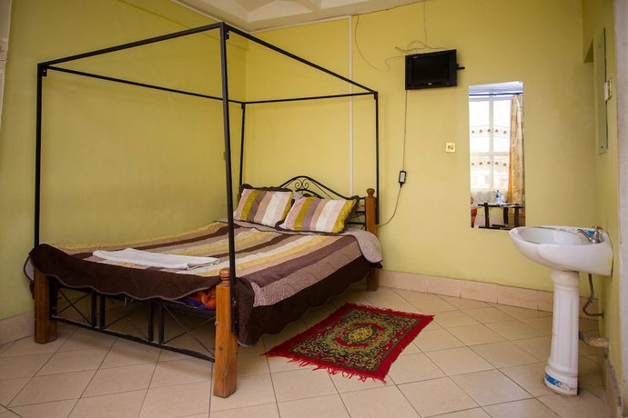 Imagen de la habitación del Hotel Three Ways and Restaurant. Foto 15