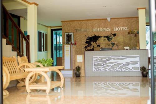 Imagen general del Hotel Three bridges hotel. Foto 1