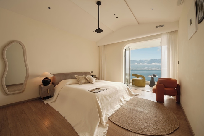Imagen de la habitación del Hotel Three types of cloud river snow shops. Foto 9