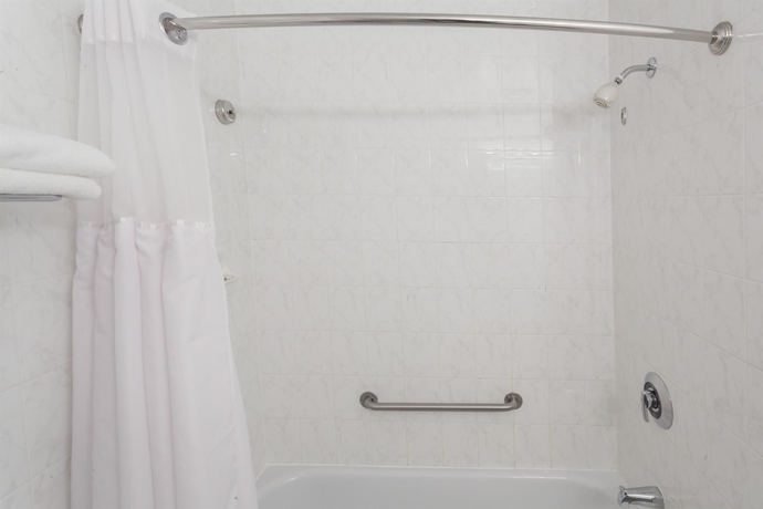 Imagen de la habitación del Hotel Thriftlodge By Wyndham Moncton. Foto 11