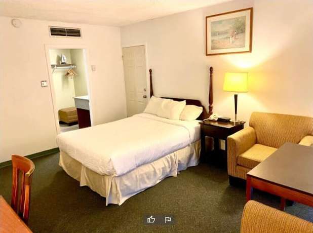 Imagen de la habitación del Hotel Thriftlodge By Wyndham Regina North. Foto 9