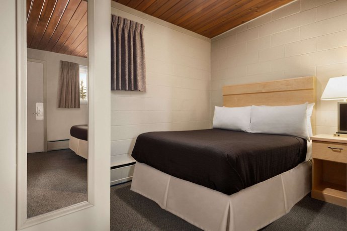 Imagen de la habitación del Hotel Thriftlodge Moose Jaw. Foto 9