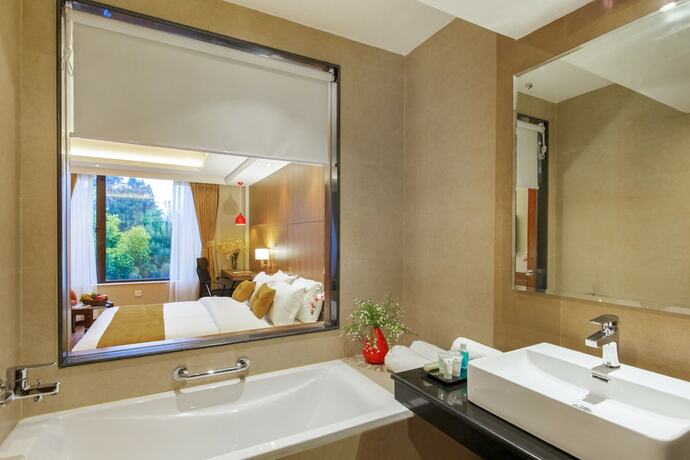 Imagen general del Hotel Thrive, A Tropical Courtyard. Foto 8