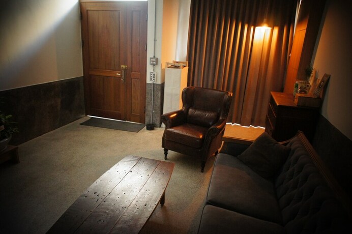 Imagen de los interiores del Hotel Through A Path. Foto 37