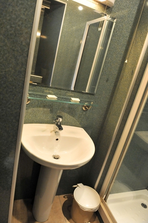 Imagen de la habitación del Hotel Thrums Edinburgh. Foto 6
