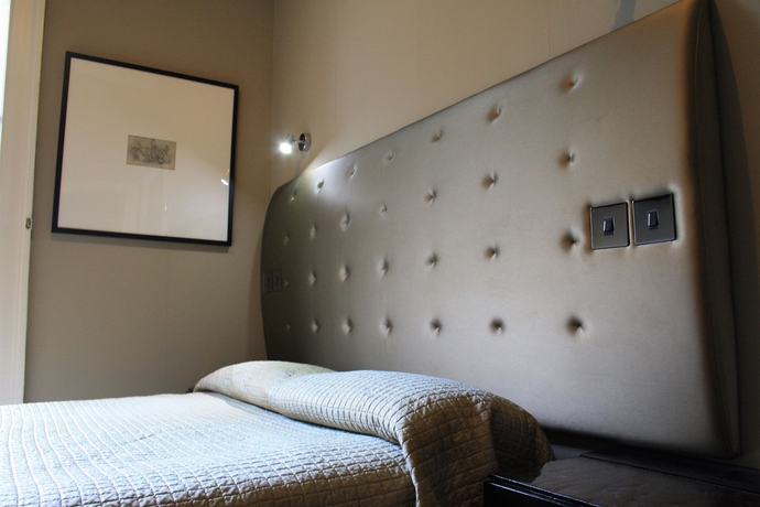 Imagen de la habitación del Hotel Thrums Edinburgh. Foto 10