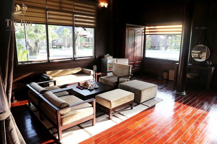 Imagen de los interiores del Hotel Thu Duy Resort. Foto 18