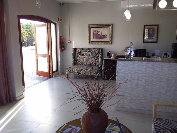 Imagen de los interiores del Hotel Thule. Foto 19