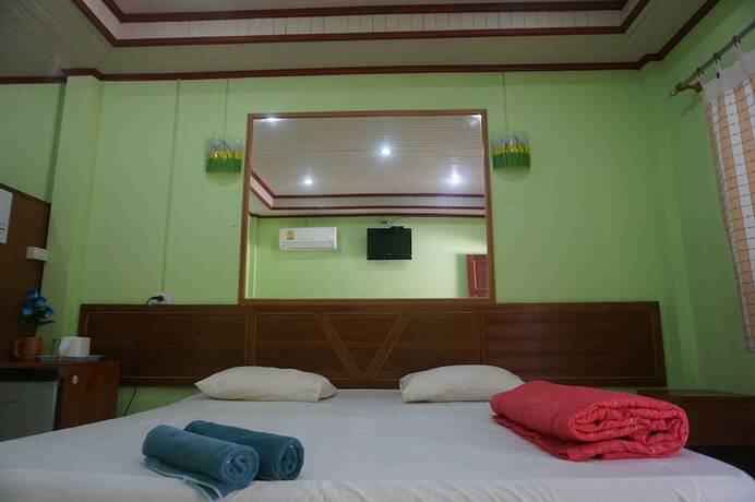 Imagen de la habitación del Hotel Thumneab Guesthouse. Foto 17