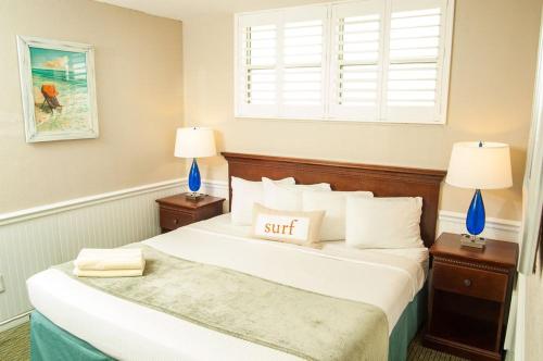 Imagen de la habitación del Hotel Thunderbird Beach Resort. Foto 6