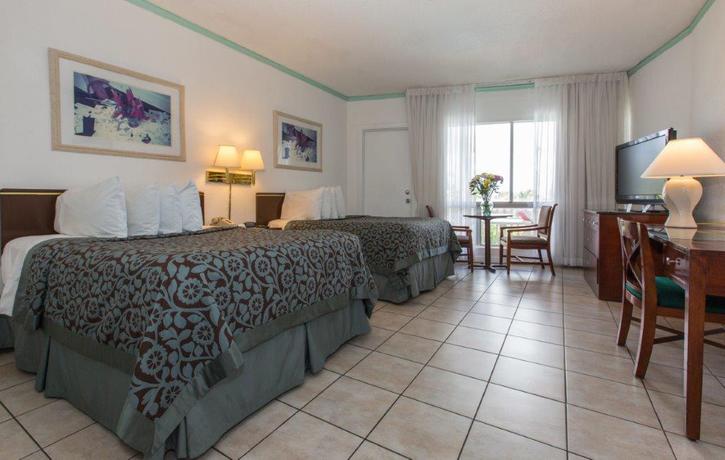 Imagen general del Hotel Thunderbird Beach, Sunny Isles Beach. Foto 4