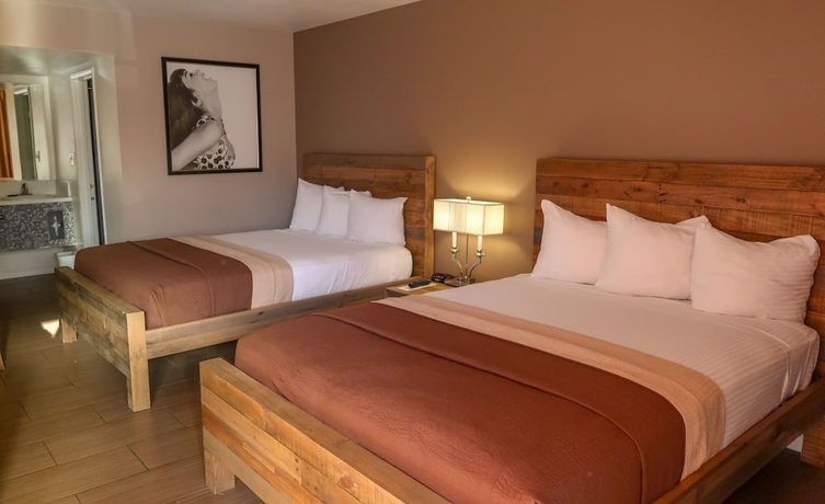 Imagen de la habitación del Hotel Thunderbird. Foto 2