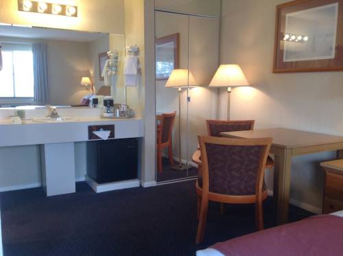 Imagen general del Hotel Thunderbird Inn, Edgewater Beach. Foto 1