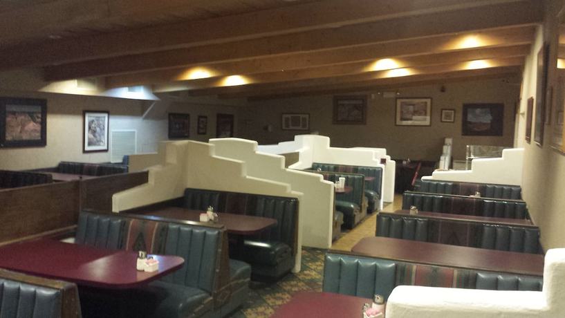 Imagen del bar/restaurante del Hotel Thunderbird Lodge, Canyon de Chelly. Foto 5