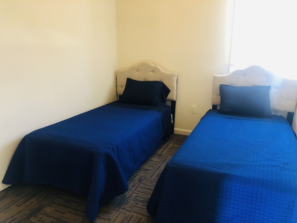 Imagen de la habitación del Hotel Thunderbird Motel. Foto 9