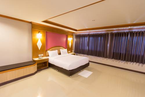 Imagen de la habitación del Hotel Thungtawan. Foto 2