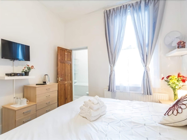 Imagen de la habitación del Hotel Thurlow Gardens Guest House. Foto 13