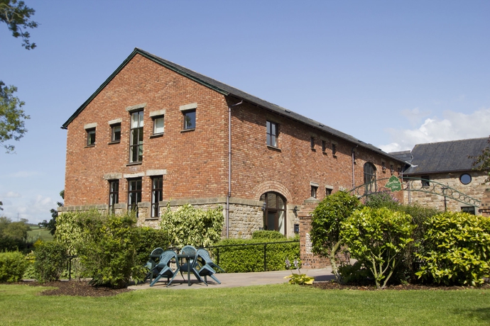 Imagen de los exteriores del Hotel Thurnham Hall Resort. Foto 10