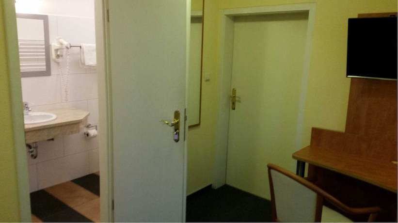 Imagen de la habitación del Hotel Th&uuml;ringer Hof, Ebeleben. Foto 6