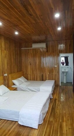 Imagen de la habitación del Hotel Thuy Hoang Resort. Foto 14