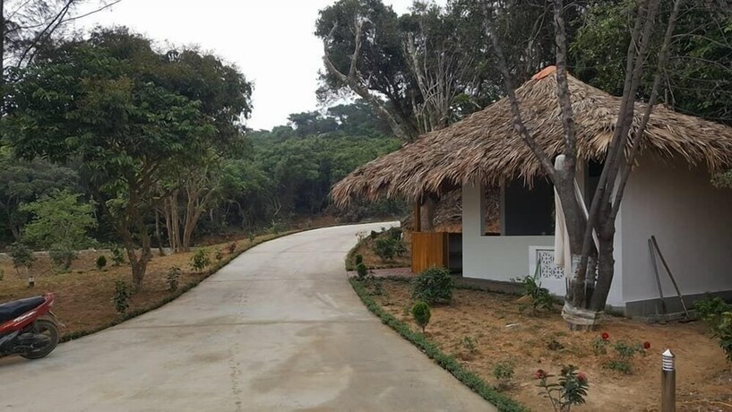 Imagen de los exteriores del Hotel Thuy Hoang Resort. Foto 20