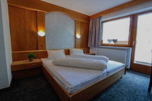 Imagen de la habitación del Hotel Tia Apart. Foto 6