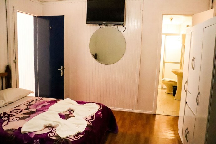 Imagen de la habitación del Hotel Tia Leonor. Foto 18