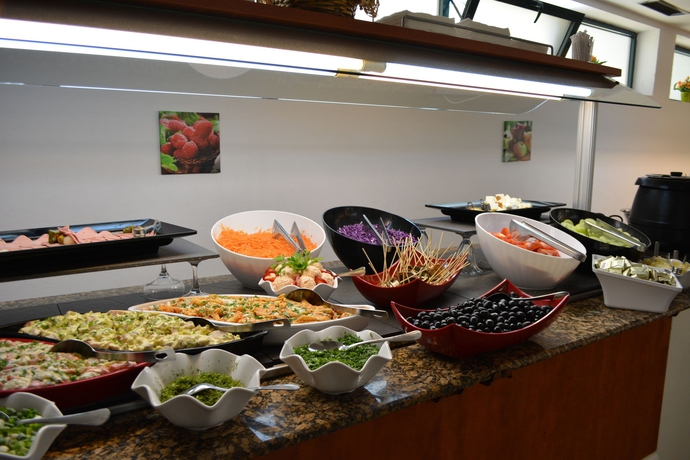 Imagen del bar/restaurante del Hotel Tia Maria. Foto 5