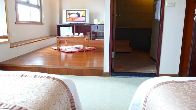 Imagen general del Hotel Tian Long. Foto 7