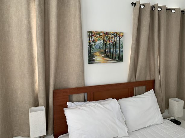 Imagen de la habitación del Hotel Tiana Beach Inn. Foto 7
