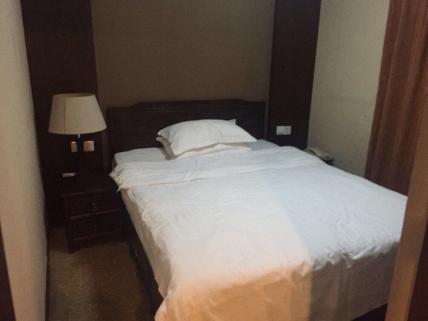 Imagen de la habitación del Hotel Tianan Rega. Foto 2