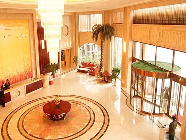 Imagen de los interiores del Hotel Tianbao Garden Hotel. Foto 13