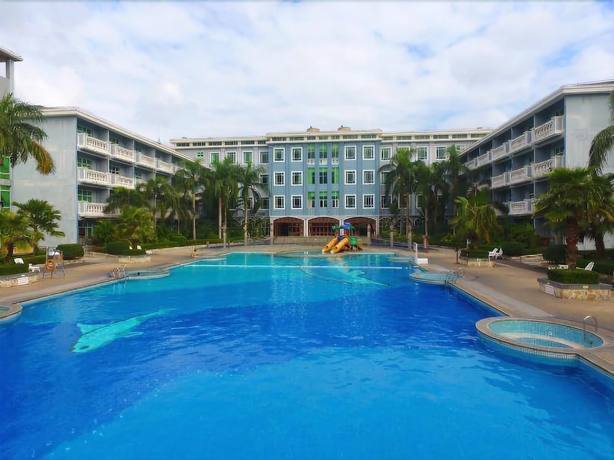 Imagen de la piscina del Hotel Tianfuyuan Hot Spring. Foto 18