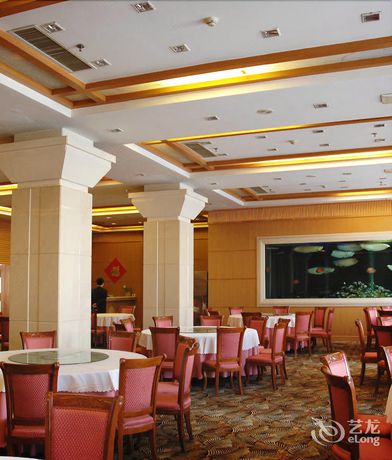 Imagen de los interiores del Hotel Tianjin Heping Hotel. Foto 17