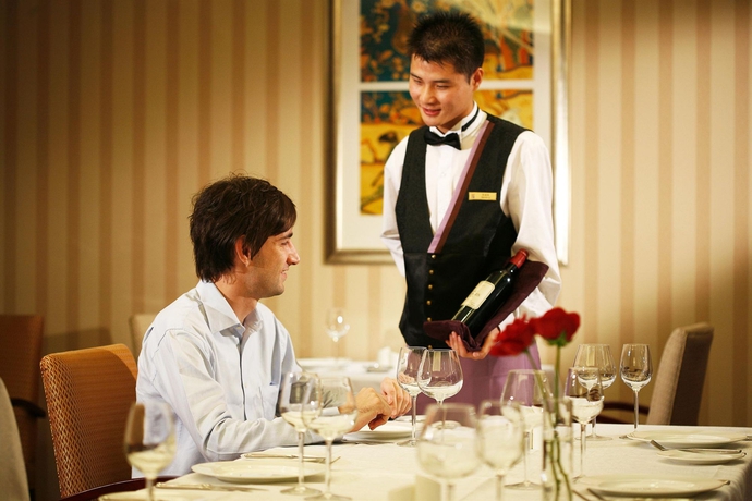 Imagen del bar/restaurante del Hotel Tianjin Saixiang. Foto 2