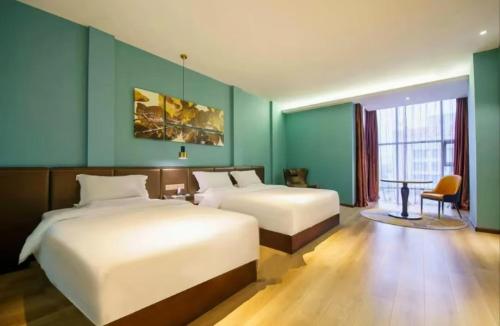 Imagen general del Hotel Tianjin Wuhe Business. Foto 8