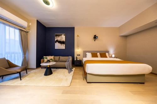 Imagen general del Hotel Tianyue S. Foto 2