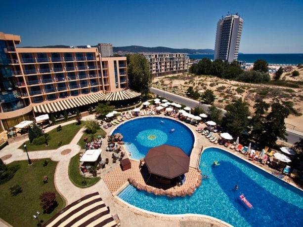 Imagen general del Hotel Tiara Beach. Foto 9