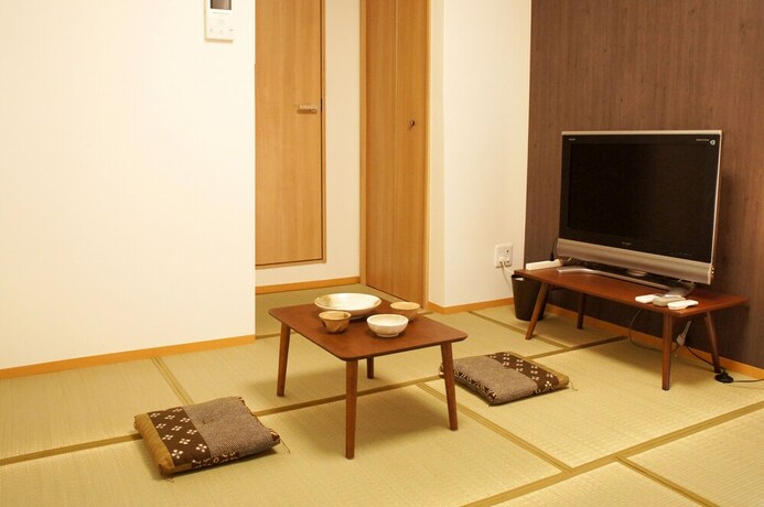 Imagen de la habitación del Hotel Tiara Court West Apartment. Foto 9