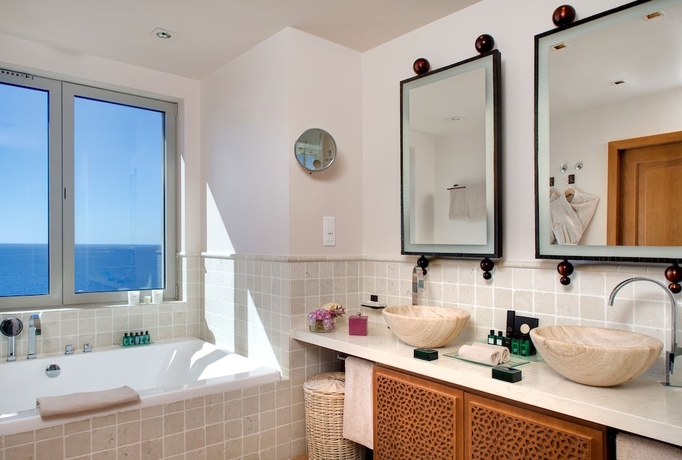 Imagen de la habitación del Hotel Tiara Yaktsa C&ocirc;te D'azur. Foto 15