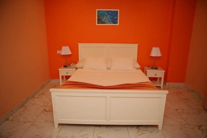 Imagen de la habitación del Hotel Tiba Rose Plaza. Foto 8