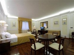Imagen de la habitación del Hotel Tiberio Palace. Foto 4