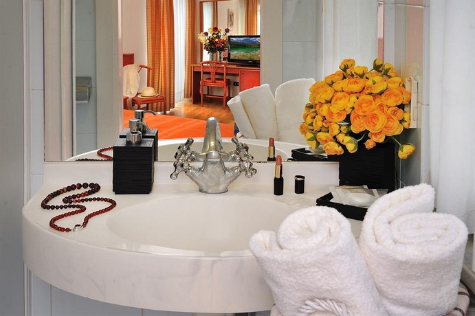 Imagen de la habitación del Hotel Tiberius. Foto 3