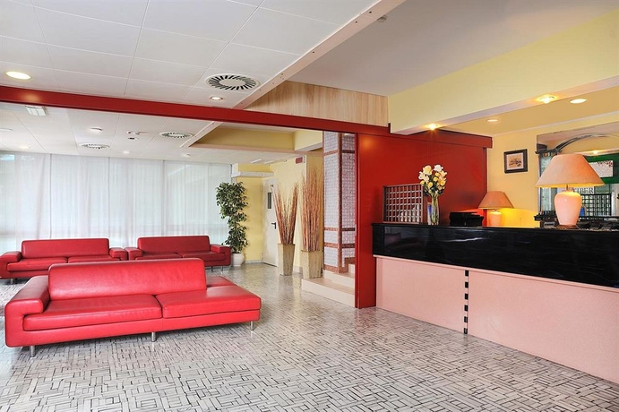 Imagen de los interiores del Hotel Tiberius. Foto 10